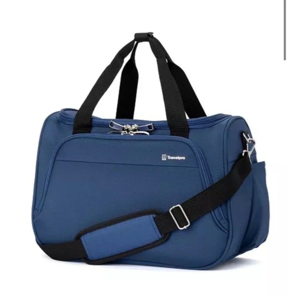 Travelpro WalkAbout 7 18